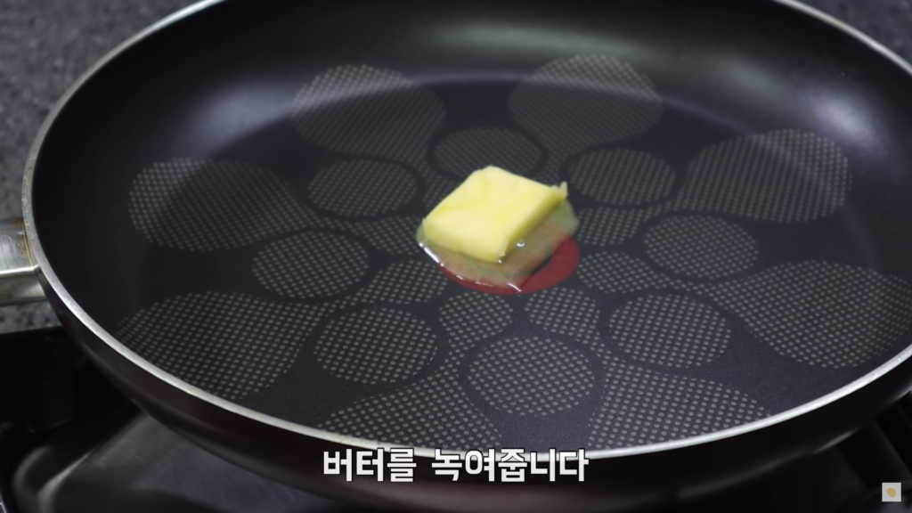 1000次梳乎厘奄列 食譜 1000次歐姆蛋舒芙蕾 食譜 1000次煎蛋 1000次蛋梳乎厘奄列 1000次歐姆蛋 1000次雞蛋捲 韓國食譜 pancake 食譜