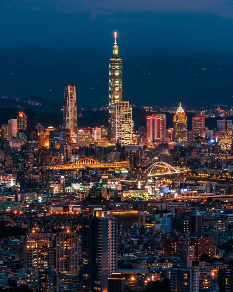 內湖碧山巖