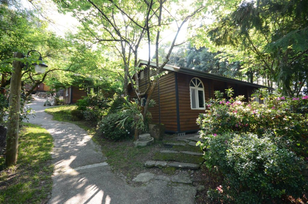真和園溫泉小木屋