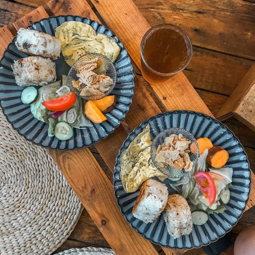綠島美食 綠島必吃 綠島必食 綠島小吃 綠島冰沙
綠島咖啡廳 綠島Cafe 緣島小店 海邊坐坐