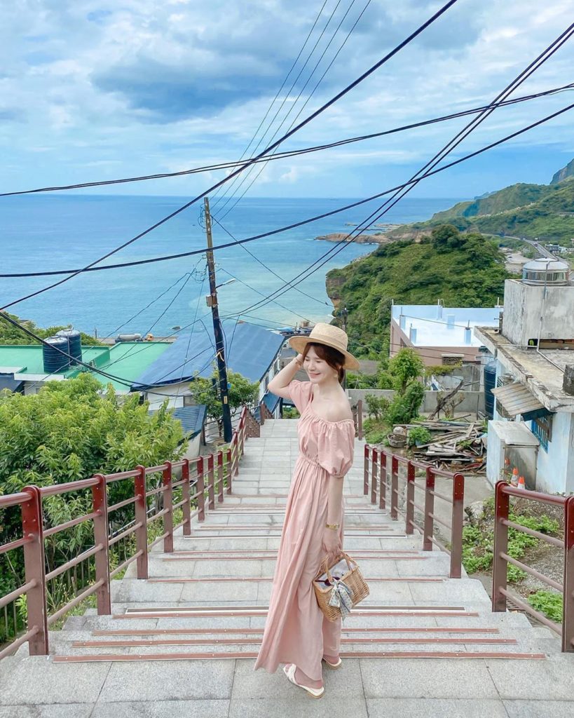 北海岸 北海岸景點 北海岸一日遊 北海岸地圖 基隆北海岸景點 北海岸景點推薦 北海岸私房景點 維納斯海岸 野柳駱駝峰 濂洞國小 和平島阿拉寶灣 和平島 阿拉寶灣 神秘海岸 金山跳石沒有名字的咖啡店 新北 新北景點 新北必去 新北必到 基隆 基隆景點 基隆必去 基隆必到