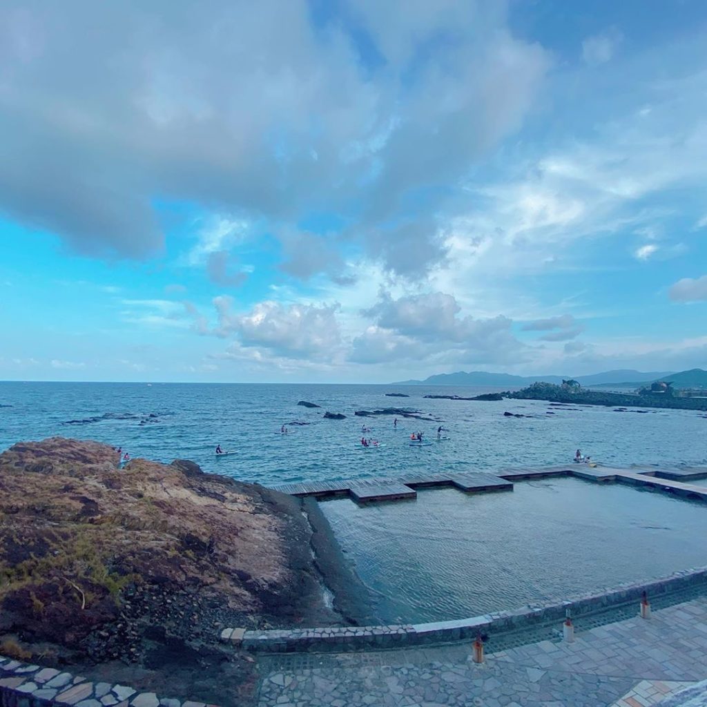 北海岸水上活動推薦 北台灣水上活動推薦 台北水上活動推薦 北海岸海上泳池 北台灣海上泳池 台北海上泳池
新北龍洞四季灣