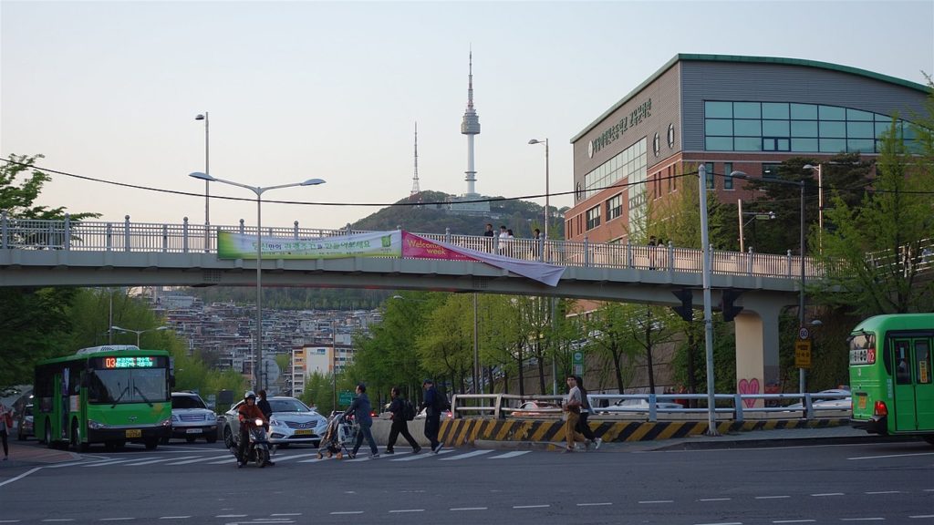 韓劇 梨泰院CLASS取景地 拍攝地點 이태원 클라쓰 朴世路 趙以瑞 吳秀娥 甜栗 甜夜酒吧 梨泰院酒吧 綠莎坪行人天橋 (녹사평육교)