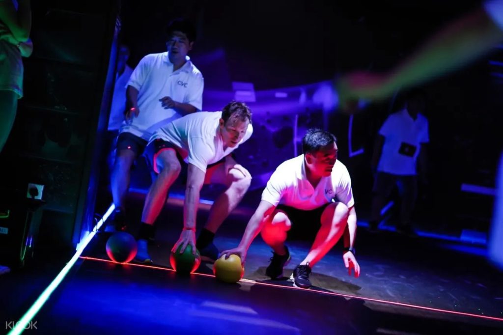 室內好去處 室內活動 大富翁夢想世界 Crossfire Archery Tag Arena 黑暗中對話 香港好去處 落雨好去處 SuperPark VAR LIVE 電競館 VR