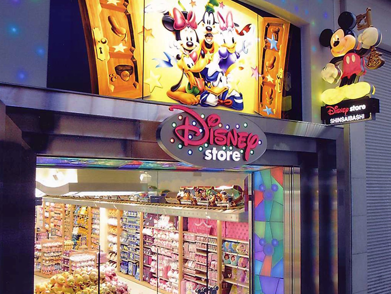心齋橋Disney Store 心齋橋迪士尼週邊