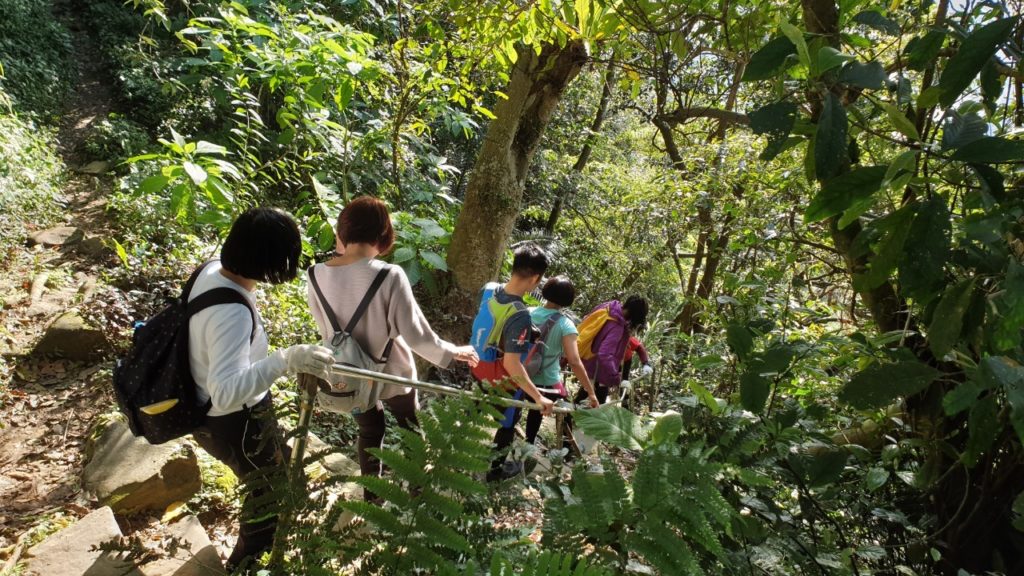 南港山攀岩步道