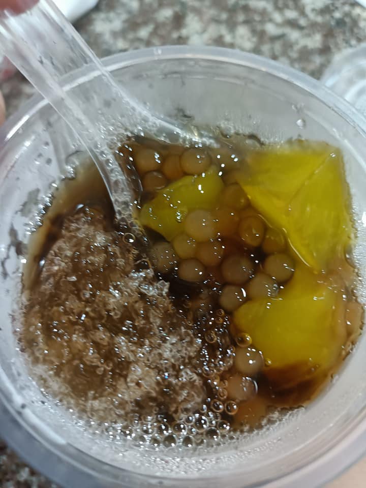 樹下阿婆粉圓
