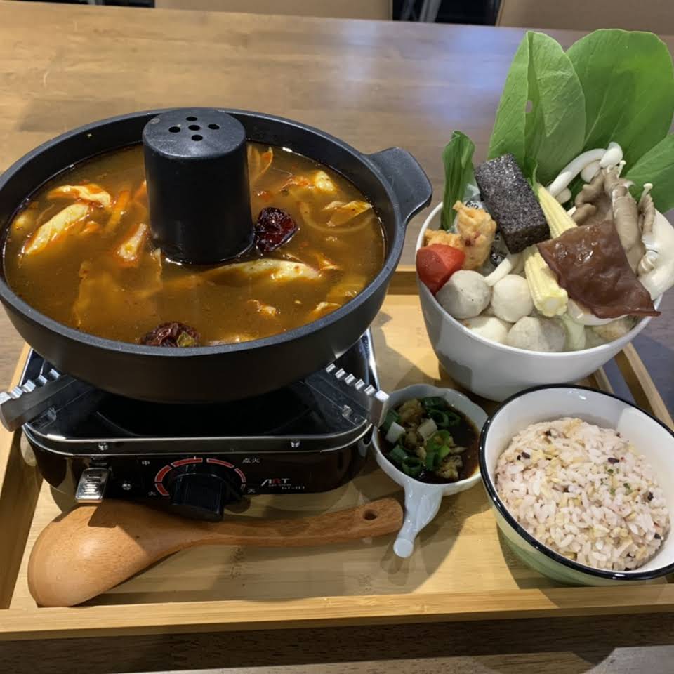 新竹火車站 美食 
新竹火車站 美食推薦 
新竹火車站 附近美食 
新竹火車站 咖啡廳 
新竹火車站 火鍋 
新竹火車站 牛排
About EAT 關於吃