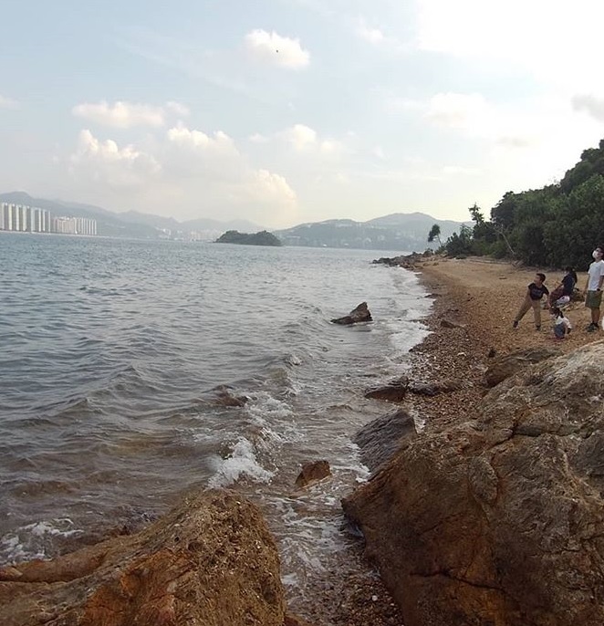三門仔 三門仔小巴 三門仔碼頭 三門仔魚排 大埔三門仔 摸蜆 摸蜆季節 馬屎洲 馬屎洲自然教育徑 香港地質公園 連島沙洲 鹽田仔 74k 巴士 20k 小巴