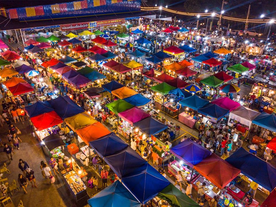 越夜越熱鬧!曼谷必逛十大夜市!(後篇) World Markets (世界市場)