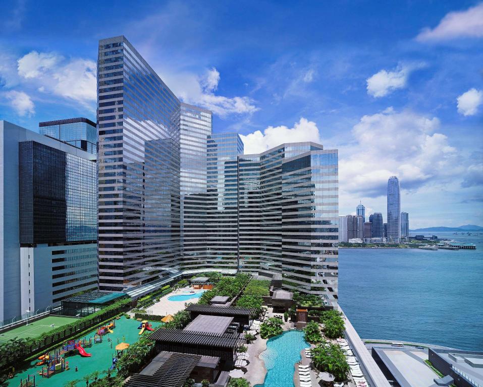 香港 香港酒店 香港Staycation Staycation優惠 聖誕Staycation KLOOK KKday 香港四季酒店 香港朗廷酒店 香港美利酒店 香港柏寧酒店 馬哥孛羅香港酒店 香港文華東方酒店 香港君悅酒店 灣仔英皇駿景酒店 香港銅鑼灣皇冠假日酒店 香港九龍東皇冠假日酒店 諾富特東薈城酒店