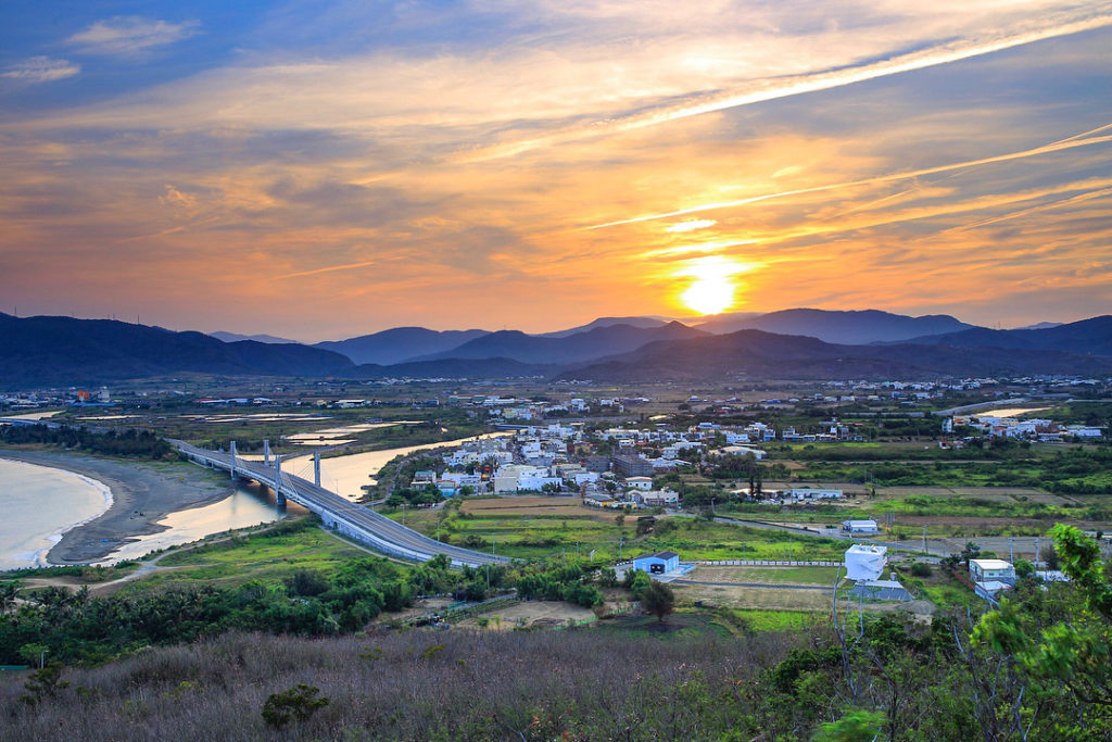 小巴里島岩 山海漁港 屏東秘境 墾丁 墾丁小希臘 墾丁景點 墾丁秘境 墾丁私房景點 墾丁ig景點 星砂灣 旭海草原步道 恆春景點 砂島 龜山步道