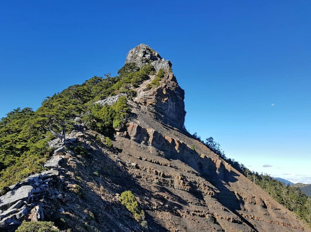 小霸尖山 大霸尖山 台灣十景 台灣十大地景 台灣三尖 大小霸尖山