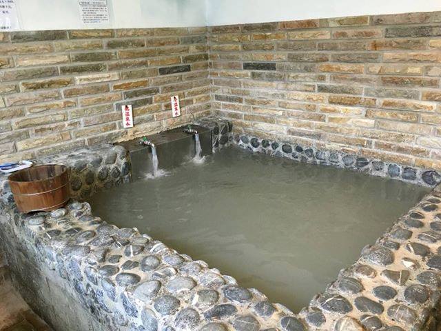 中崙溫泉會館