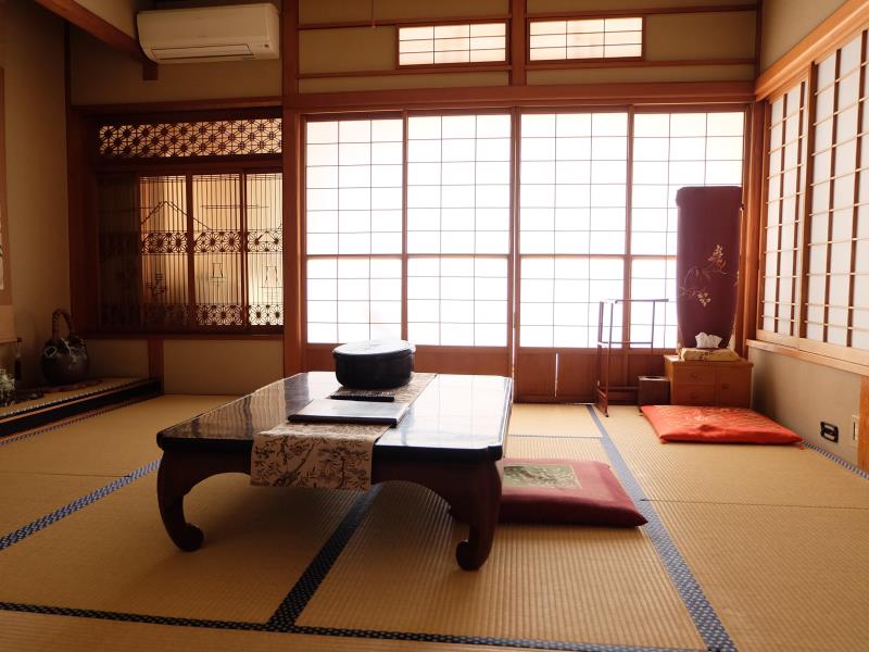 伊豆高原日之出屋旅館 伊豆半島溫泉旅館