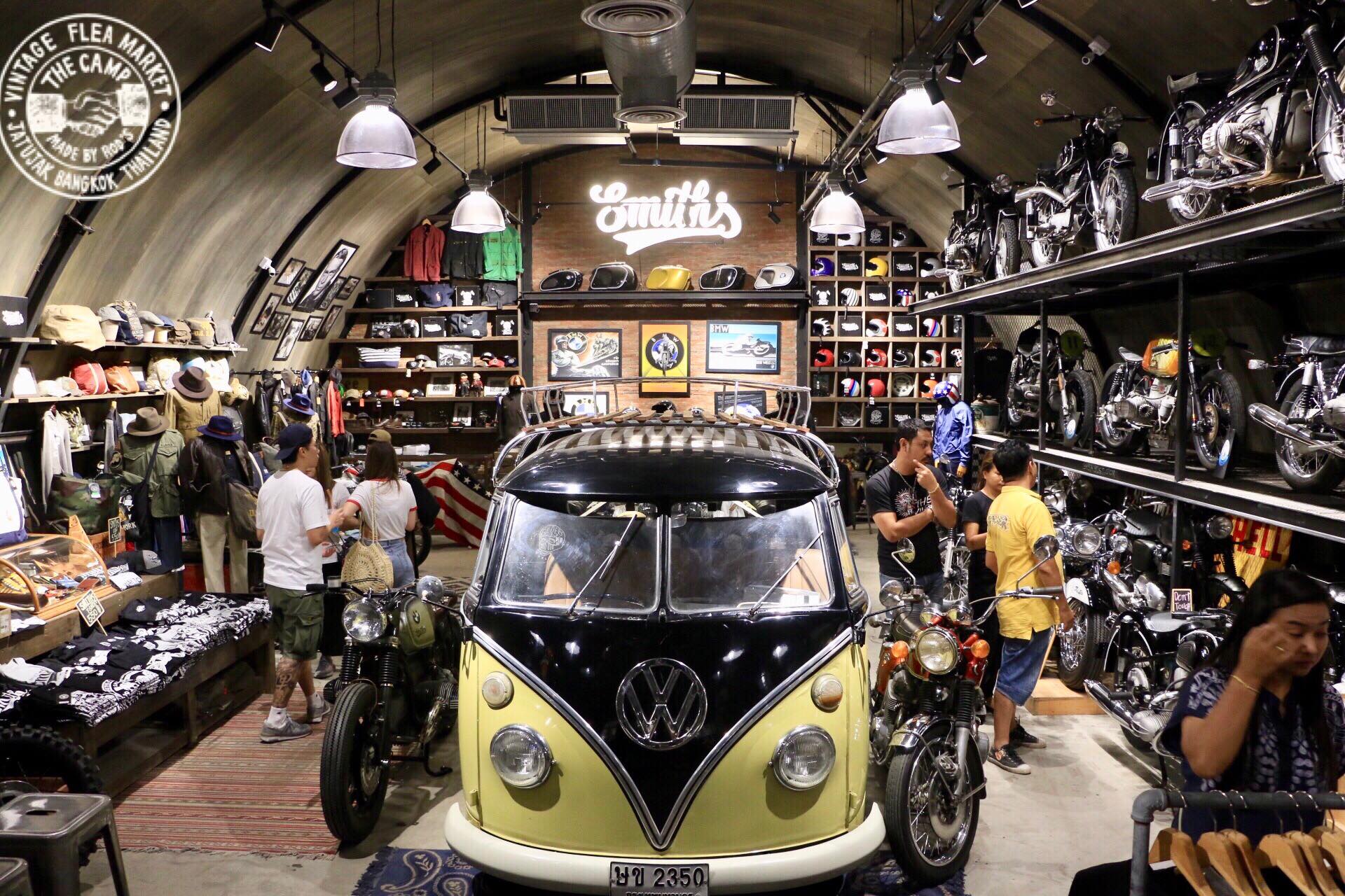 越夜越熱鬧!曼谷必逛十大夜市!(前篇) The Camp Vintage Flea Market (翟道翟週營地懷舊跳蚤市場)