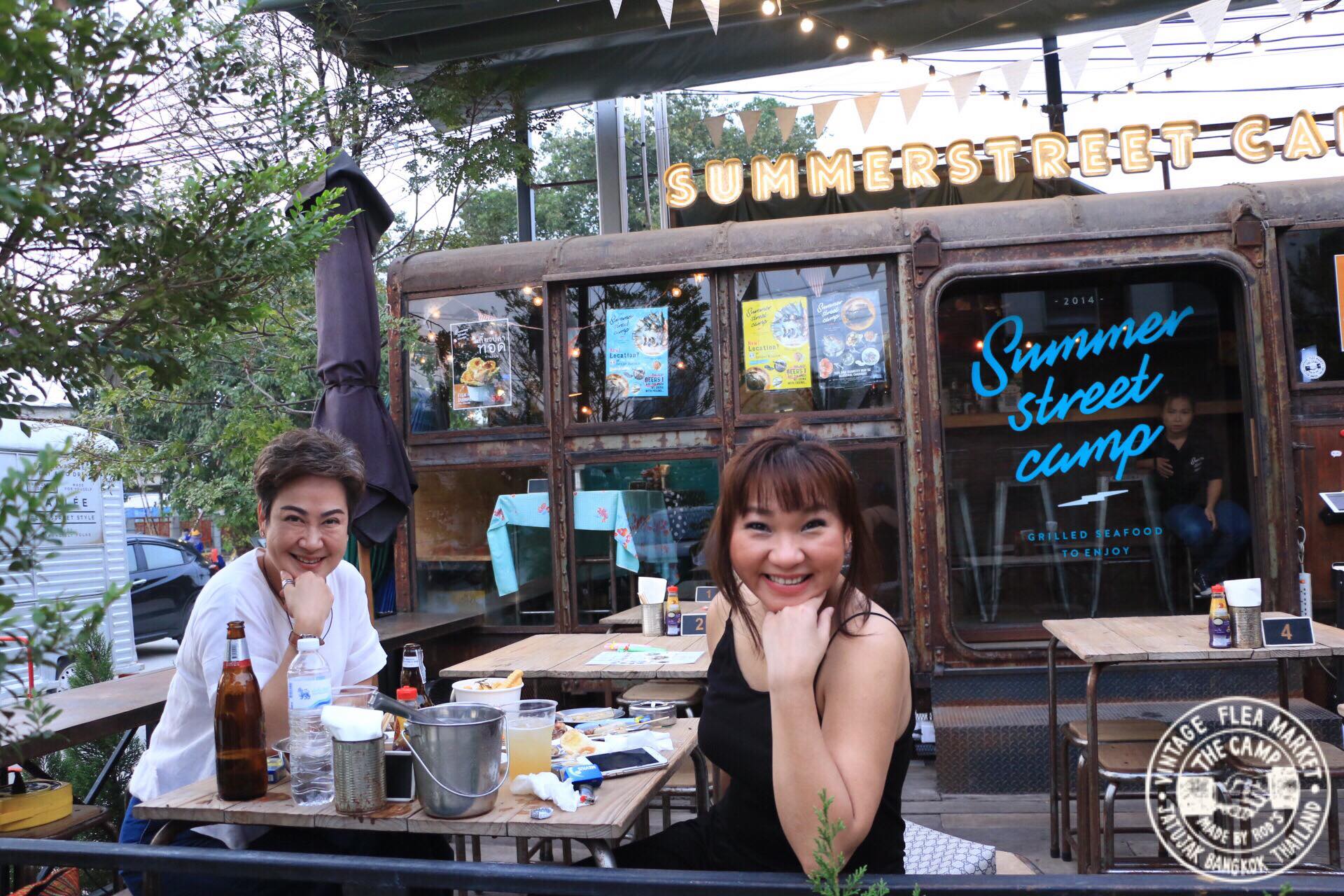 越夜越熱鬧!曼谷必逛十大夜市!(前篇) The Camp Vintage Flea Market (翟道翟週營地懷舊跳蚤市場)