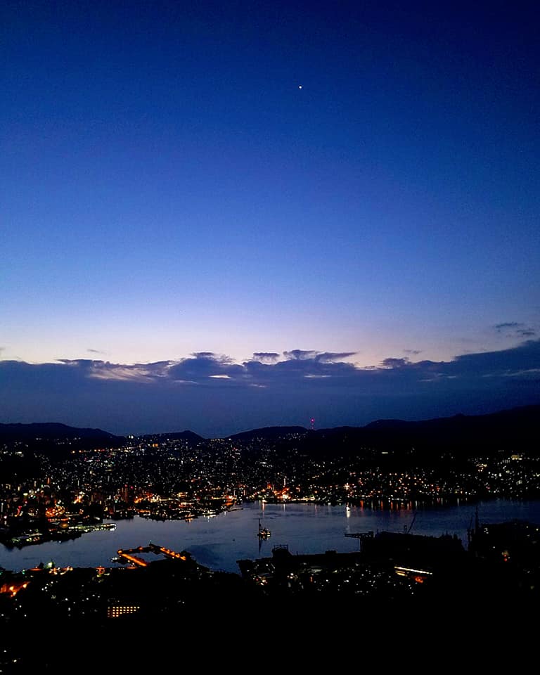 長崎稻佐山夜景｜日本三大夜景 稻佐山 Inasayama 稻佐山交通 稻佐山夜景 稻佐山美食 稻佐山餐廳 長崎夜景 長崎景點 長崎稻佐山 長崎自由行 長崎行程