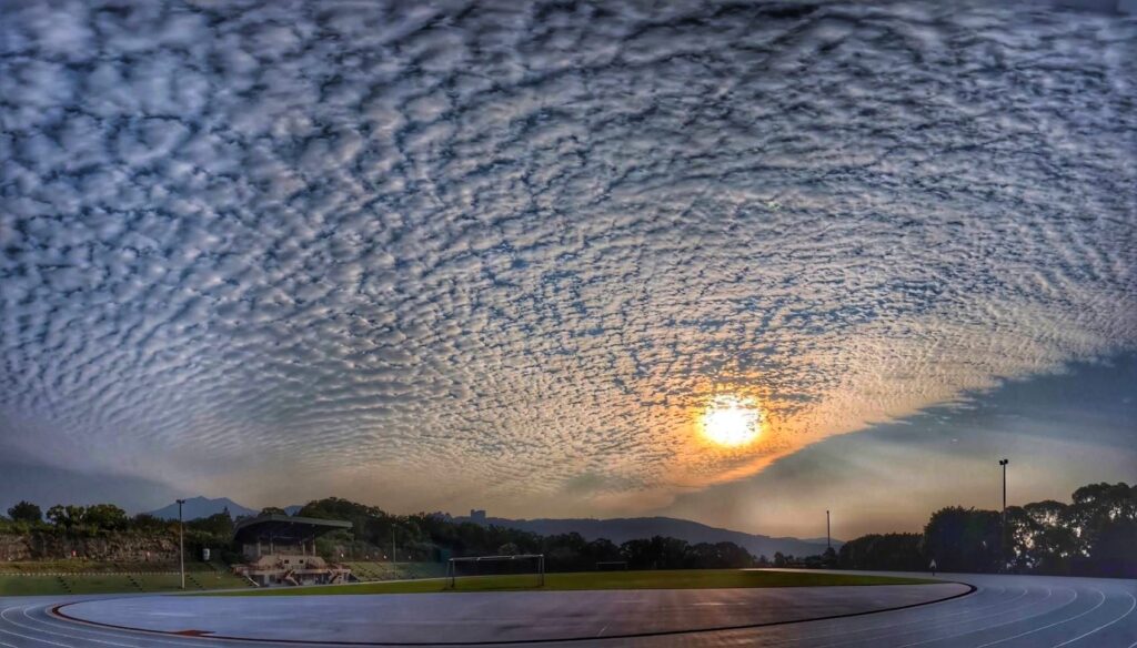 地震雲