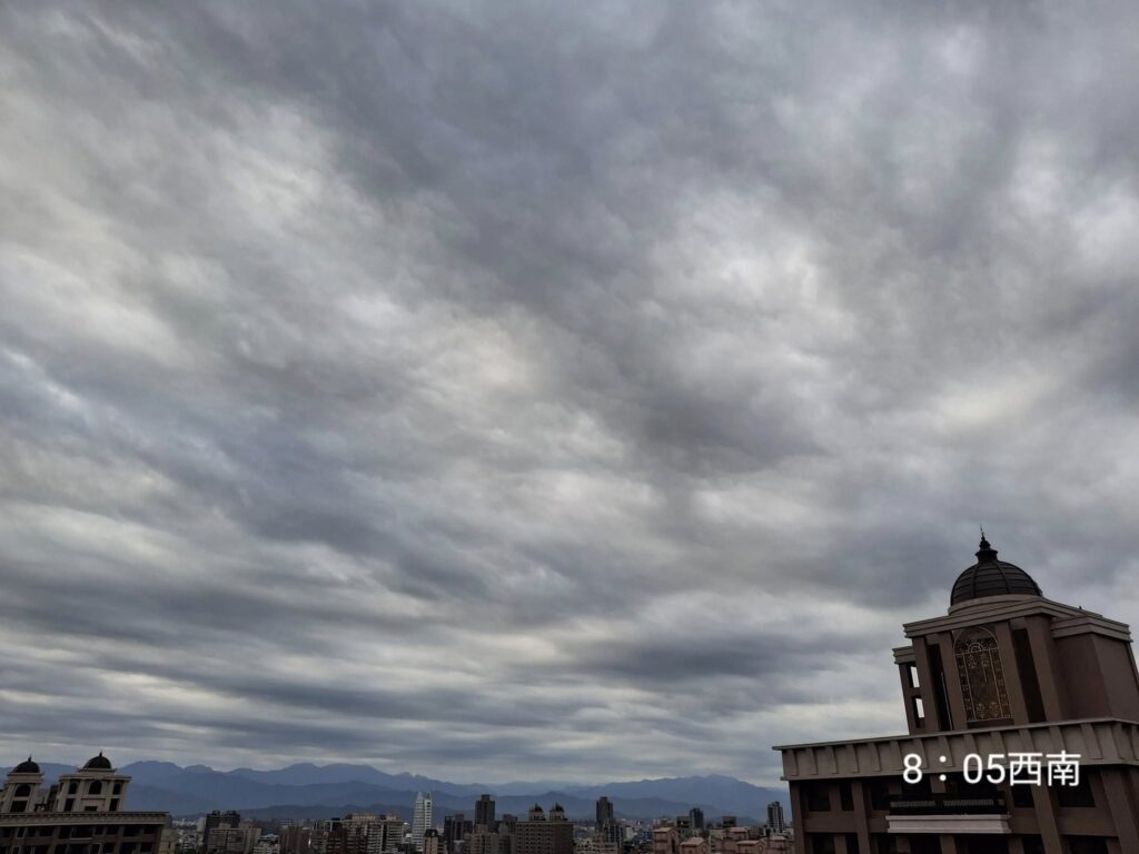 地震雲