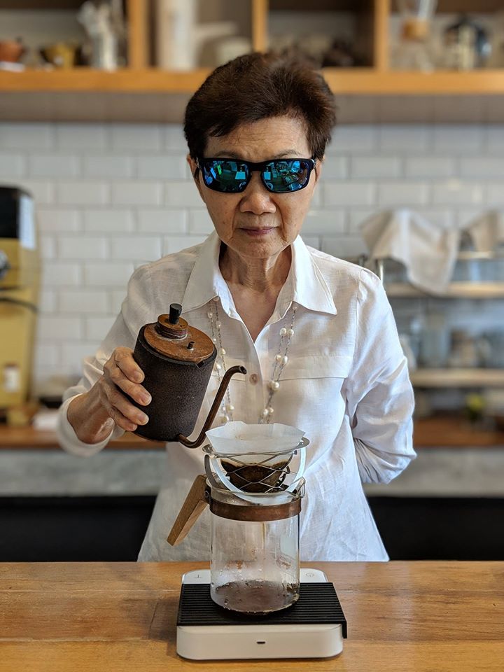 Happy Espresso 曼谷唐人街必吃美食推薦 前往曼谷的唐人街的交通方法可以搭BTS轉交通船往唐人街或搭MRT