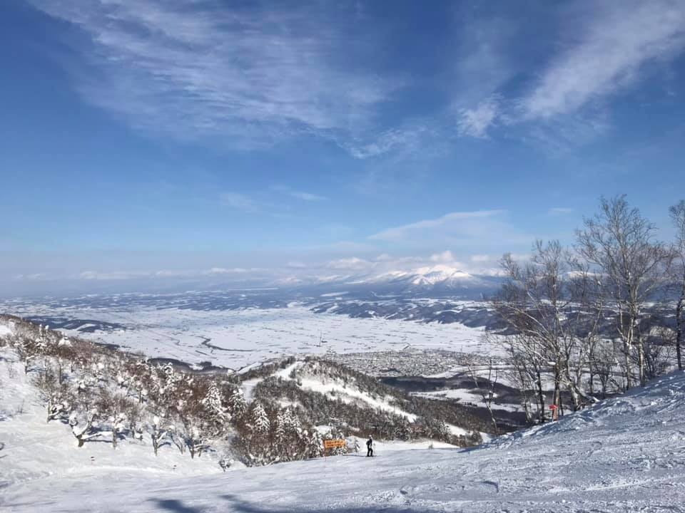 富良野滑雪場(Furano Ski Area|富良野スキー場)北海道滑雪 富良野滑雪 新富良野王子飯店 Prince Grand Resort Furano| 北海道 Hokkaido 北海道景點 北海道道北景點 富良野景點 富良野 美瑛景點 美瑛