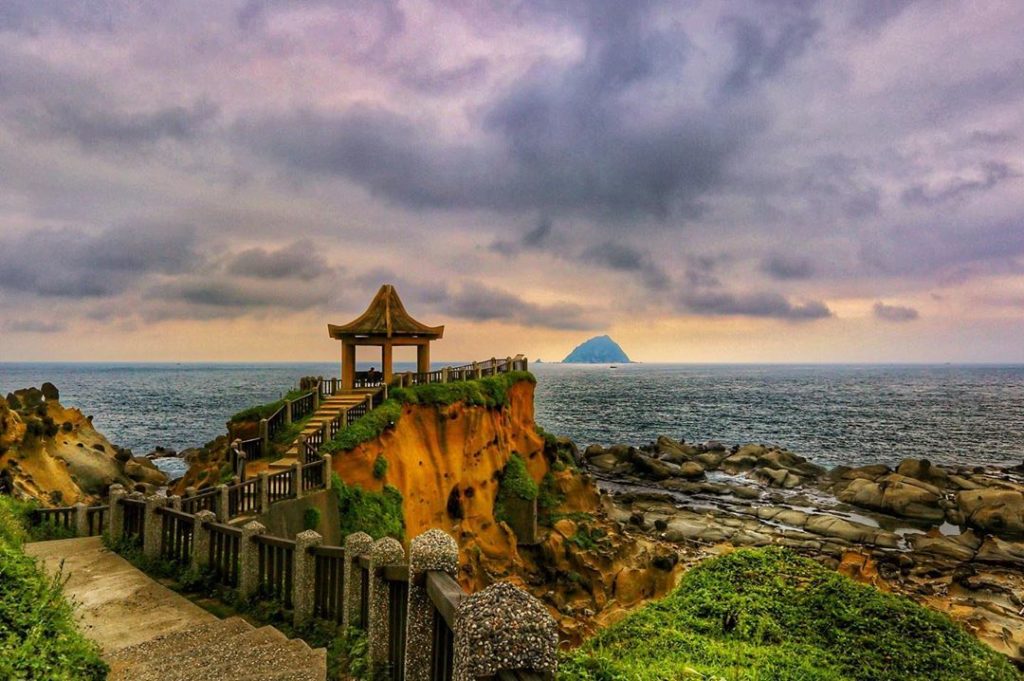 北海岸 北海岸景點 北海岸一日遊 北海岸地圖 基隆北海岸景點 北海岸景點推薦 北海岸私房景點 維納斯海岸 野柳駱駝峰 濂洞國小 和平島阿拉寶灣 和平島 阿拉寶灣 神秘海岸 金山跳石沒有名字的咖啡店 新北 新北景點 新北必去 新北必到 基隆 基隆景點 基隆必去 基隆必到