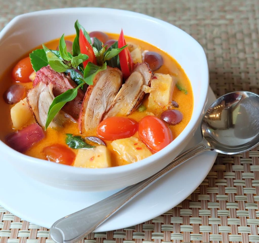 CHOM CAFE & RESTAURANT 清邁美食 清邁餐廳 清邁必食 清邁必吃 清邁夜市 清邁餐廳推薦 清邁咖啡店 清邁咖啡廳 清邁Cafe 清邁景觀餐廳