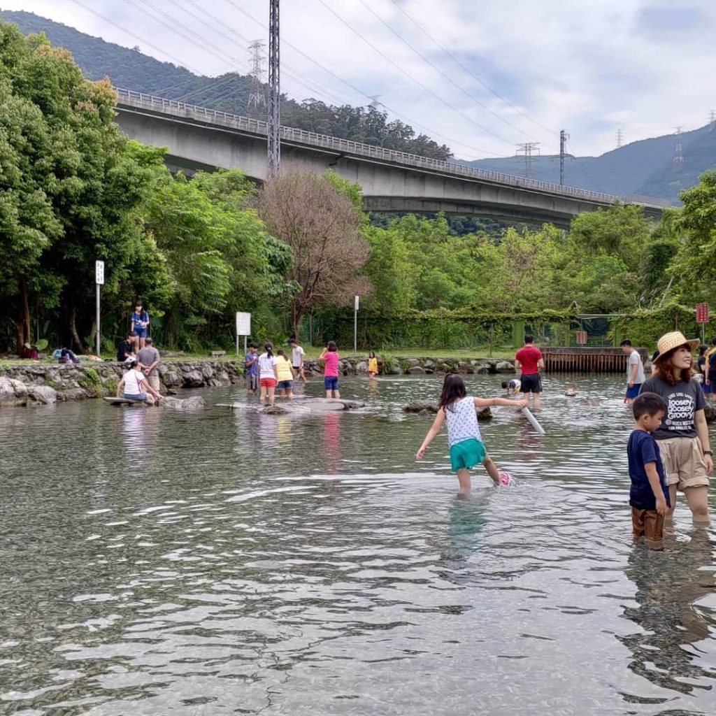 東澳湧泉 宜蘭水上活動 宜蘭海灘推薦 宜蘭衝浪 宜蘭大溪蜜月灣 宜蘭湧泉 宜蘭南澳 