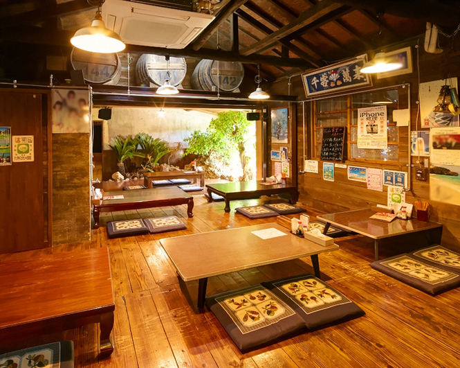 【沖繩一天行程】冬日限定！賞鯨魚/櫻花祭/泡溫泉/無敵海景吊床Cafe/懷舊居酒屋 - 昭和居酒屋 北山食堂