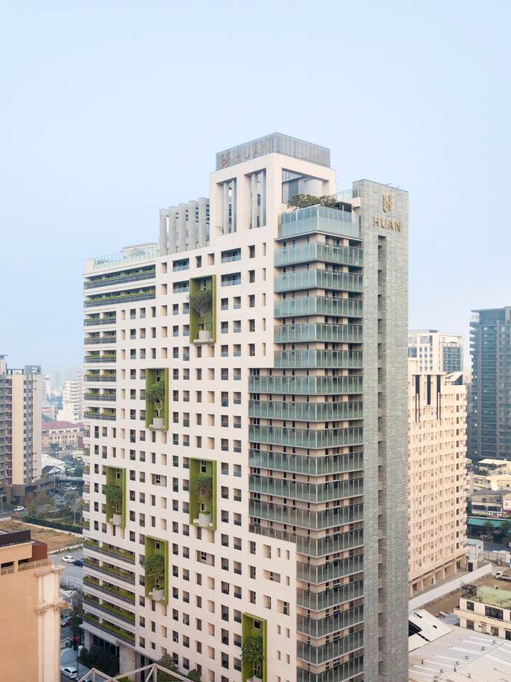 台灣Villa 台灣渡假住宿 台灣飯店
台中順天環匯酒店 台中飯店 台中最美無邊際泳池