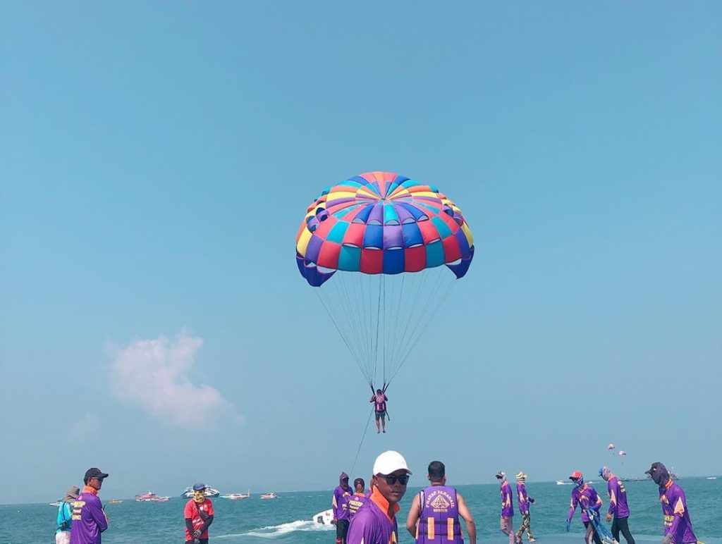 芭堤雅週邊珊瑚島 格蘭島(Koh Larn,小珊瑚島) 格蘭島一日遊 格蘭島自由行 格蘭島水上活動 格蘭島浮潛 格蘭島潛水
