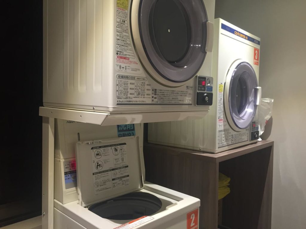 東京住宿 東京膠囊旅館 窮遊東京 獨遊東京 東京自由行
上野膠囊旅館：款待之禦宿膠囊旅館