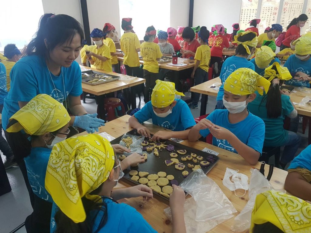 南濱公園 台開心農場 地耕味-玩味蕃樂園 野猴子探險森林 親子旅遊 親子旅遊景點 花蓮一日遊 新光兆豐休閒農場 花蓮親子景點 花蓮親子餐廳