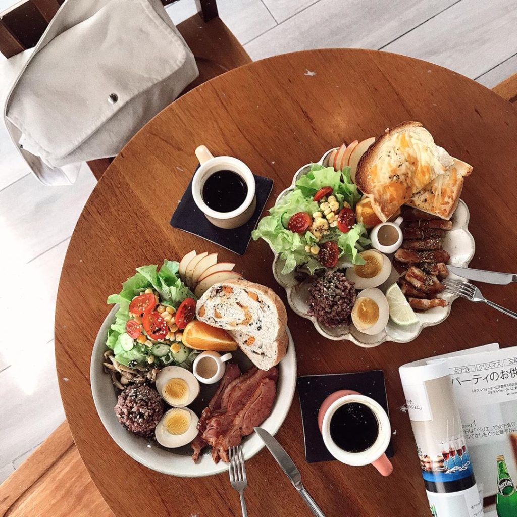 mitaka 3e cafe 山丸日式飯糰 魚吃土手作三文治 爆漿起司瀑布黑磚三明治 台中早餐店推薦 台中早餐必吃推薦 台中好吃早餐台中超好吃早餐台中特色早餐