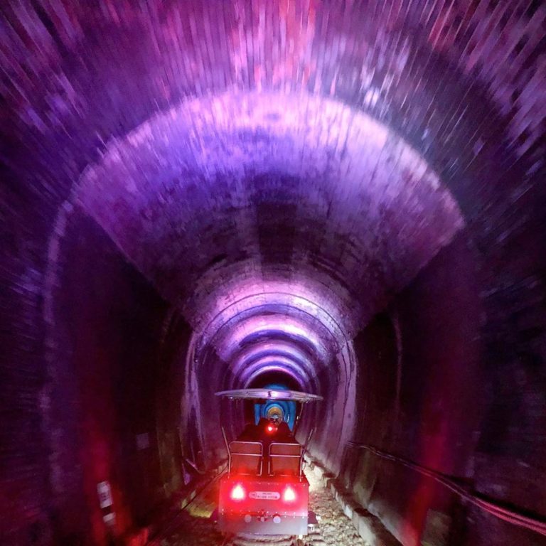 舊鐵道山線自行車 台中苗栗必去景點 苗栗一日遊 苗栗自由行 苗栗市內交通 苗栗景點地圖