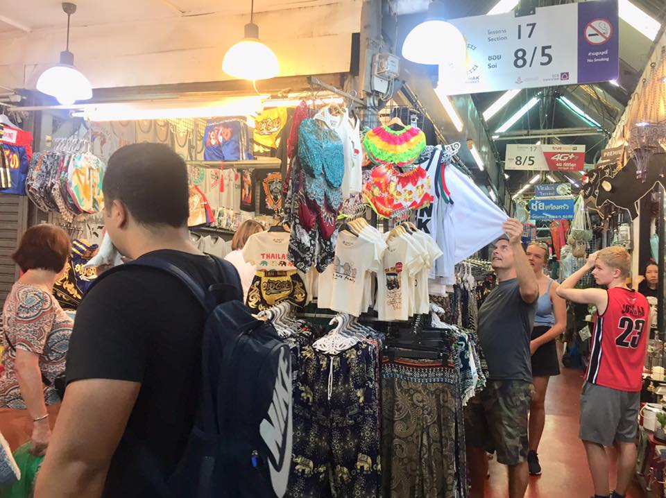 恰圖恰周末市集 (Chatuchak Weekend Market)​​ 曼谷市集 曼谷夜市 曼谷必逛 曼谷購物