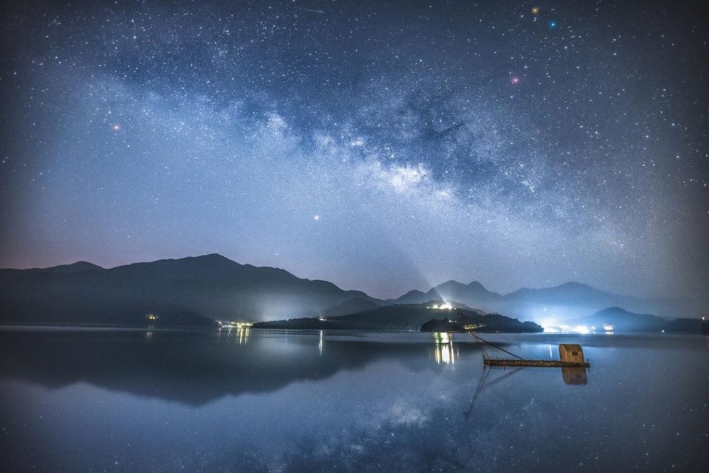 日月潭夜景 日月潭 台中景點 台灣十景 台灣十大地景