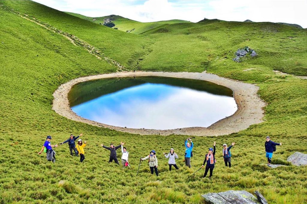 嘉明湖 天使的眼淚 台東自由行 台東旅遊 台東景點 台東交通 台東大自然 台東好去處 台東美景 台東登山 台東行山