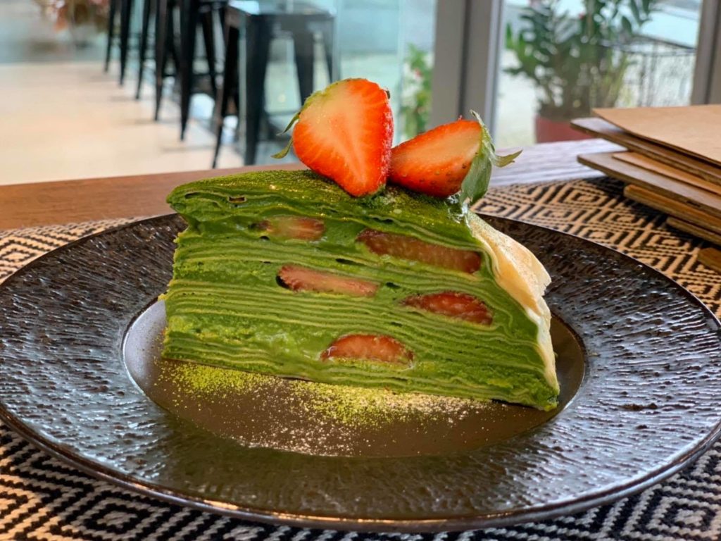 抹茶草莓千層 Tjuku cafe 啾咕咖啡 宜蘭必吃甜點 宜蘭甜品 宜蘭美食 宜蘭甜點 頭城蘭陽博物館公園 烏石港