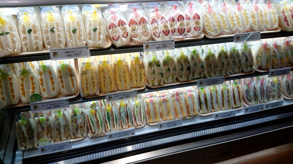 買到失心瘋！梅田血拼懶人包！百貨公司、購物商場、地下街大全！(百貨公司篇) 阪神梅田本店