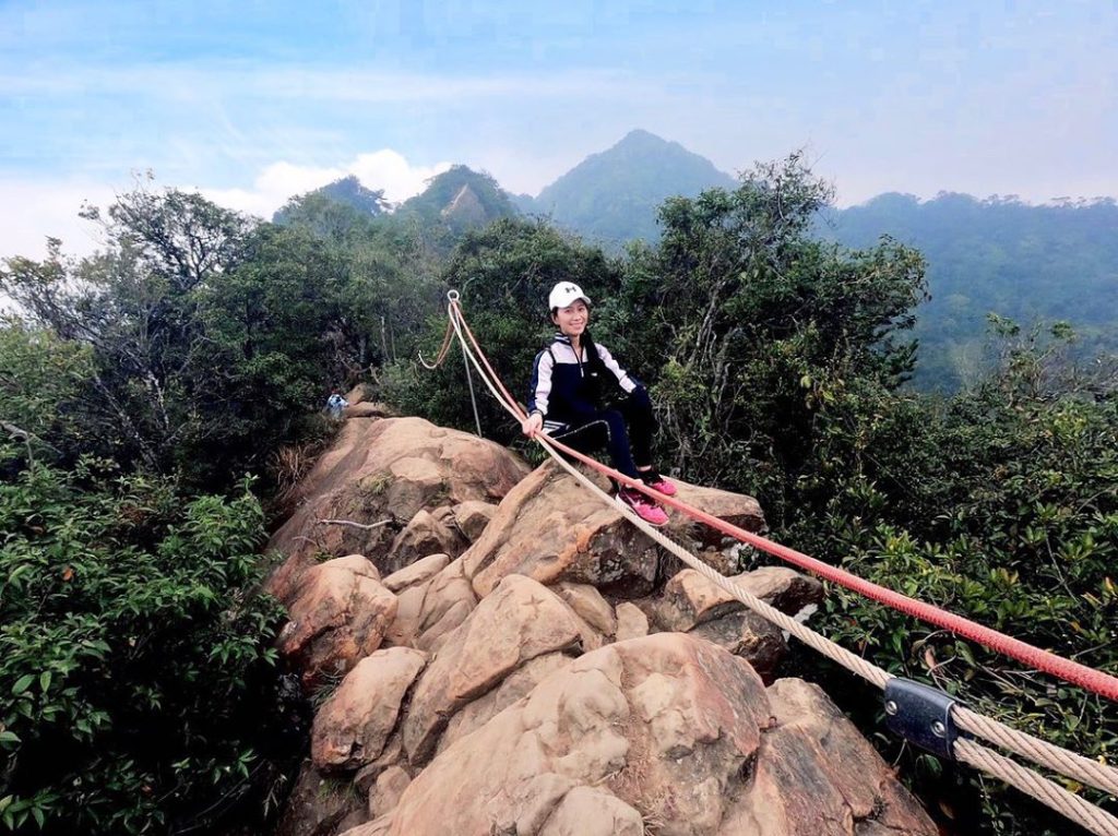 台灣登山 五寮尖登山步道 劍龍稜步道 拉繩步道 拉繩攀岩 攀岩步道 攀岩體驗 皇帝殿登山步道 登山步道 鳶嘴稍來山登山步道 孝子山步道