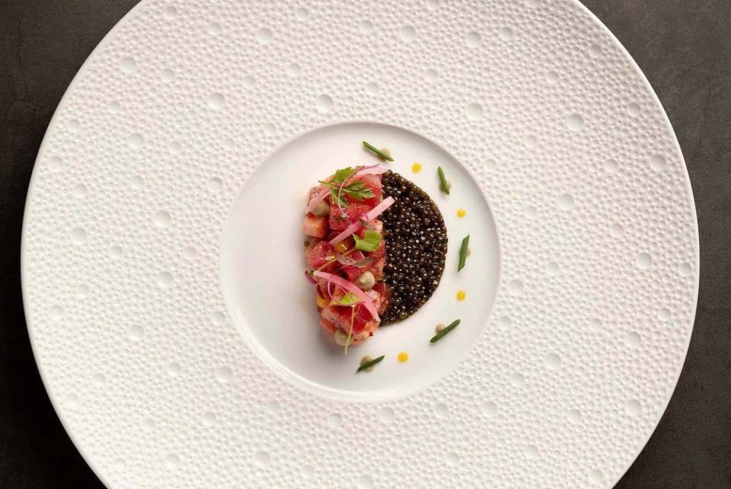澳門 澳門米芝蓮 澳門米芝蓮2020 8½ Otto e Mezzo BOMBANA 天巢法國餐廳 Robuchon au Dôme 風味居 Feng Wei Ju 桃花源小廚 Tim's Kitchen 譽瓏軒 Jade Dragon 8餐廳 The 8 Restaurant