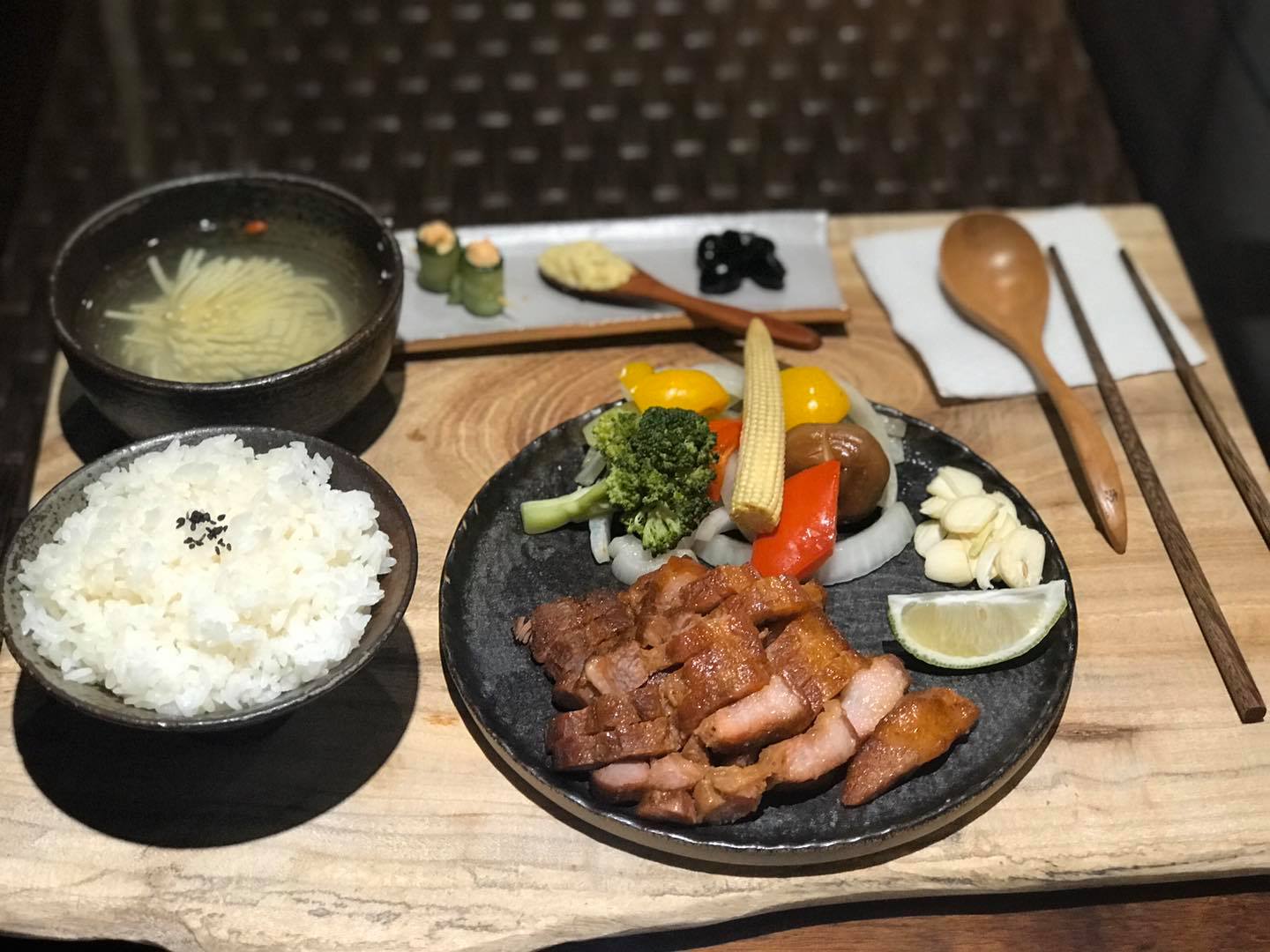 四方青松茶屋