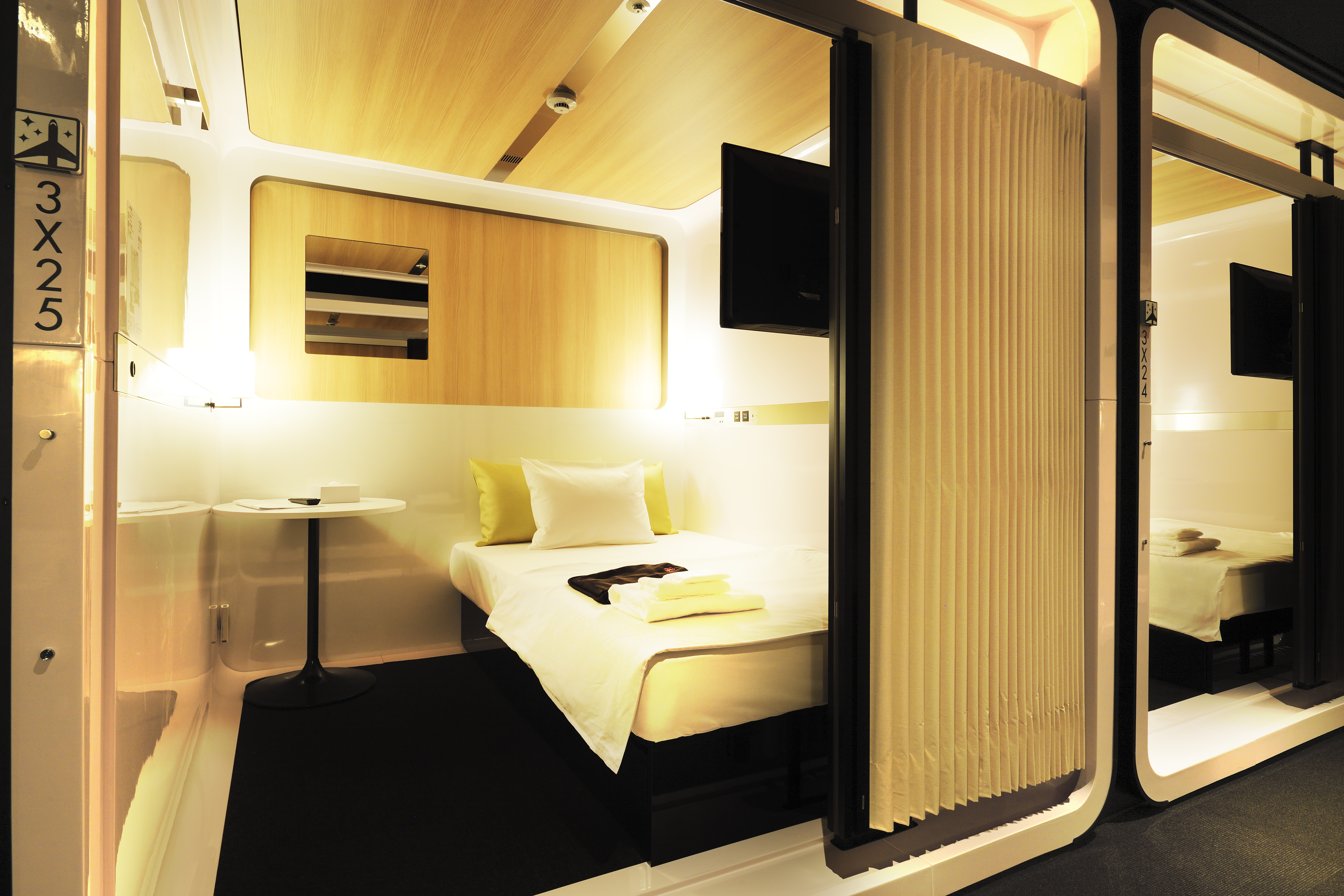 大阪關西機場過夜：First Cabin
