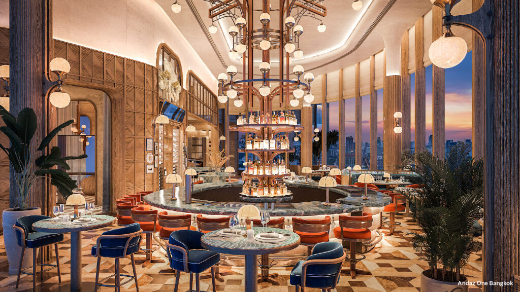 除了購物與美食外,One Bangkok更擁有兩大高貴奢華的酒店 - The Ritz Carlton Bangkok 及 Andaz One Bangkok