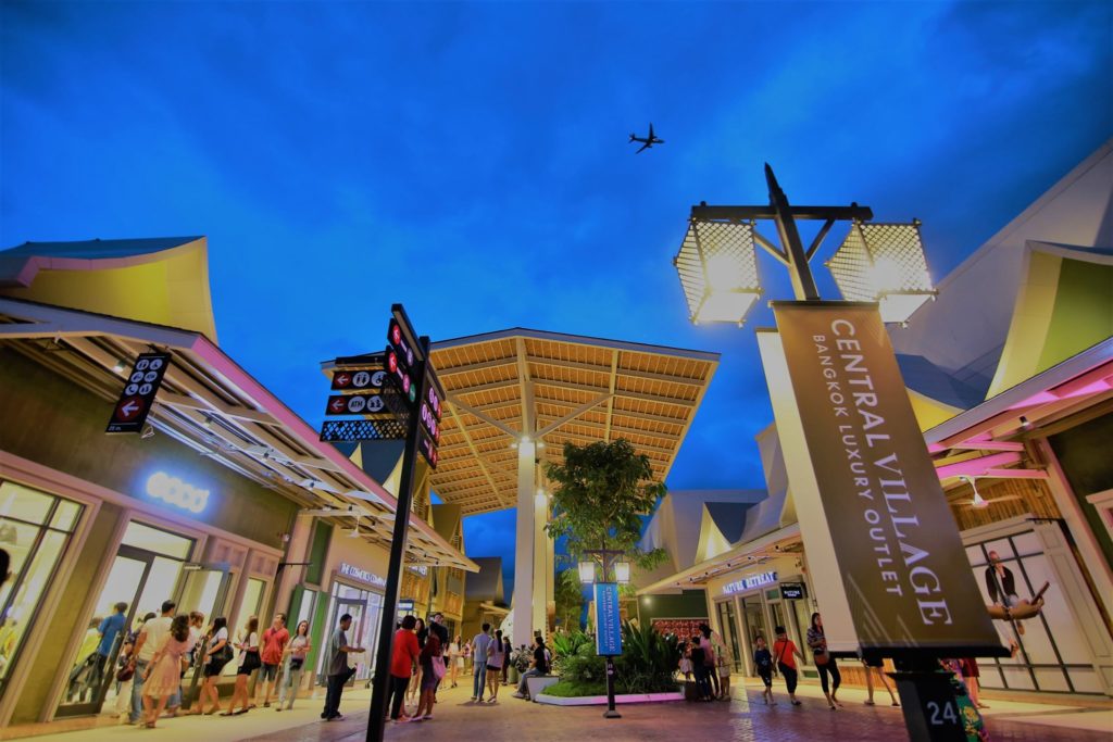曼谷outlet必買
曼谷outlet介紹
曼谷outlet central village
曼谷outlet central village介紹
曼谷outlet central village交通
