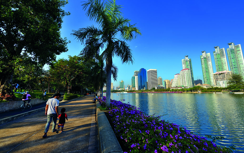 曼谷景點 曼谷公園 曼谷必逛公園 倫披尼公園 Lumphini Park 班哲希利公園 Benchasiri Park 班嘉奇蒂公園 Benjakitti Park