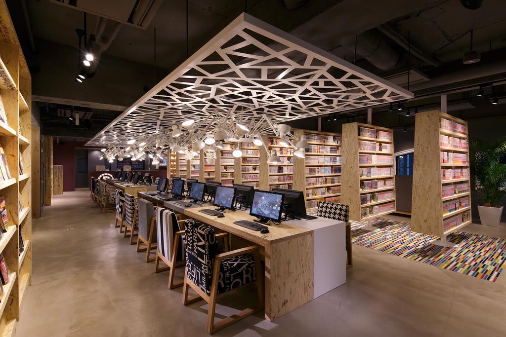 7樓開放式網吧 窮遊東京！新宿獨遊必住膠囊旅館！ - Booth Net Cafe＆Capsule