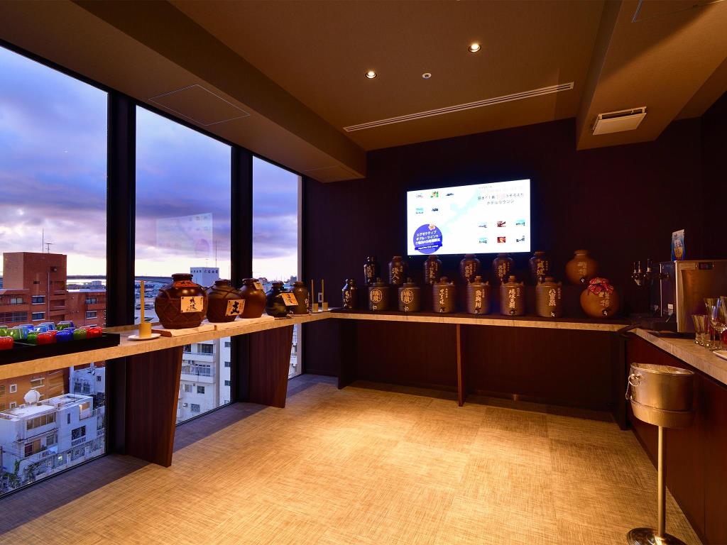 渡假必住！沖繩十大人氣住宿2018！(後篇) - WBF水之都那霸酒店 (Hotel Aqua Citta Naha by WBF)